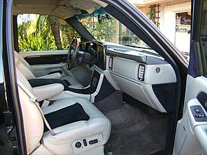 !! 2002 ESCALADE SHOW TRUCK SUEDE TV'S SUBS 26&quot; GIOVANNA WHEELS !!!!!!!!-sany0255.jpg