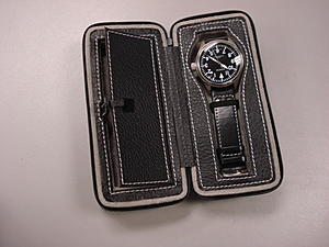 FS: Watch travel case pouch black leather NEW-dsc01397.jpg