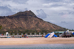 Experience unforgettable Hawaii vacations at Waikiki Beach, Hawaii-diamondhead.jpg