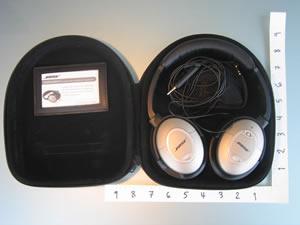FS: Electronics/Christian Louboutain-bose.bmp