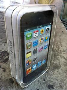 BRAND NEW IPOD TOUCH - 0-photo-3-1-.jpg