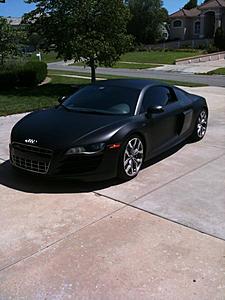 2010 Audi R8 V10-r8-001.jpg