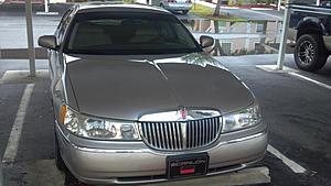 Lincoln Towncar signature series-2013-04-22_12-47-09_722.jpg
