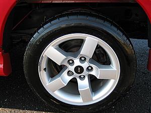 02 ford lightning red-005.jpg