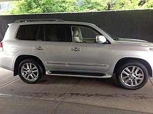 Am interested selling my 4 months used Lexus Lx 20-.jpg