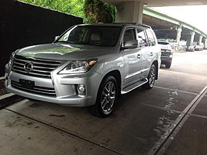 Am interested selling my 4 months used Lexus Lx 20-e.jpg