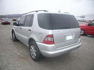 Parting out 2001 Ml430-20505088_2x.jpg