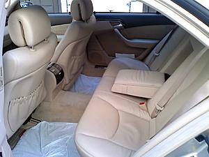 I am selling 2005 Mercedes S class-0607091606-01.jpg