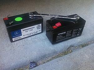 Auxiliary Battery-img_20130511_175038_589.jpg