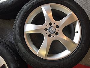 FS: R350 R500 2006-12 19&quot; Factory Wheels OEM w/ TPMS +Pirelli Scorpion A/S tires-img_0639.jpg