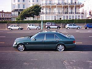 Post a picture of your W140 here!-dsci0001-medium-.jpg