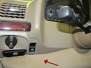 1995 S600 sedan - how to remove cover below instrument panel??-s600-cover-2.jpg
