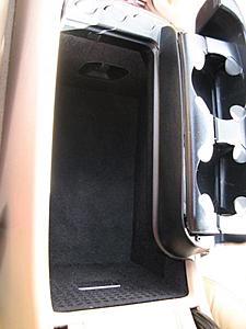 armrest compartment toggle switch?-armrest_lever_pic.jpg