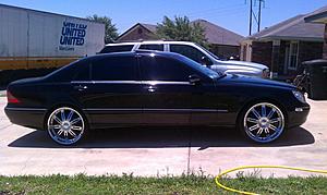 anyone interested in swapping out 22&quot; rims?-imag0303.jpg