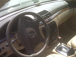 NooB pre-purchase S500 faux AMG check.-steering-wheel.jpg