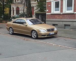 My W220 S-Class S500 Gold-Carbon wrapped-1.jpg