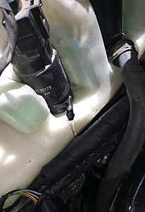 That pesky windshield washer tank leak-jasa5u3l.jpg