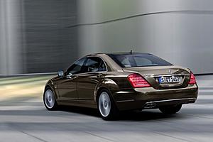 S-Class Facelift Leaked-09-2010-m-b-s600.jpg.jpg