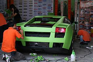 Thinking About Flipping The Current Color of my Car-greenlamboug0.jpg