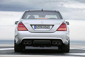 Updated 2010 w221 taillights on older w221-mercedes-benz-s-class-amg-2.jpg