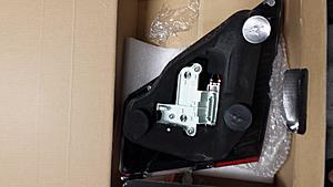 Selling parts Sclass tail lights &amp; E class fog lights-20130627_123842.jpg