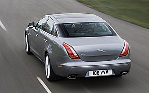 Those of you that own a w221.. Do you like the exterior better than the w222?-2010-jaguar-xj-rear-view.jpg