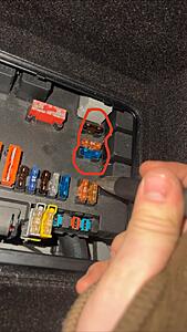 NO power from some fuses HELP please-a324b70e-eab4-4eb1-840c-735ceaee6071.jpeg