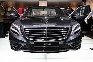 Anthracite Blue-2014-s-class-reveal-live-15.jpg