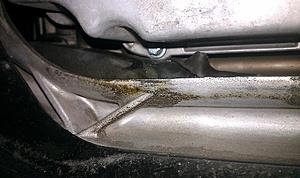 Fluid Leak Infront of Oil Pan-imag1487.jpg