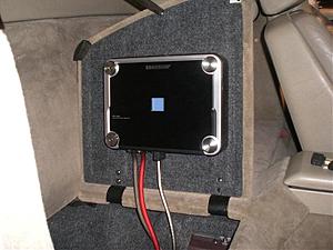 R129 gets a new stereo!-picture-015.jpg