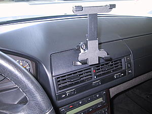 4G LTE Samsung Galaxy Tablet 4-dash_holder.jpg