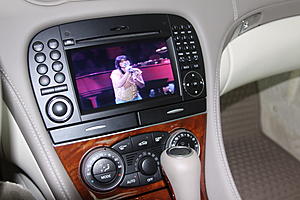 R230 Official Picture thread!!!-sl550-journey-.jpg