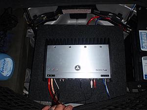 PIcs of my JL 13.5" sub installed in footwell &amp; sport bmpr W/lip (inspired by AMGFAN)-amp3.jpg