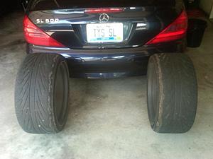 Correct Offset?-sl500-rear-tire-wear.jpg