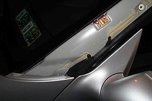 Roof Top Carrier on SL550-pillar_tab_on_fender.jpg