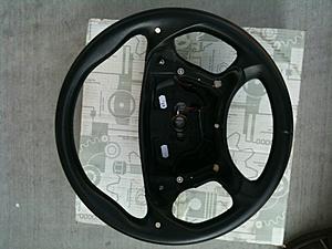 SL 55 Steering Wheel-steeringwheel.jpg