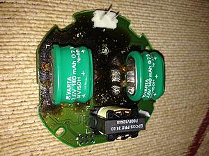 Alarm / Siren Issues : Goes off for no reason/Kills Battery FIX DIY..-8-circuit-board-damage-battery-leakage.jpg