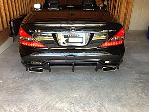 Advice on Carlsson Muffler for 09 R230??-carlsson.rear..jpg