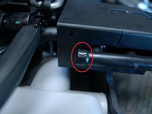 Have Trunk Soft Close / Trunk Assist problems. Here is how to fix DIY.-p1030398_zps7483f9fd.jpg