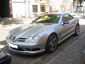 SLR style hood - in case you are interested...-9679679.jpg