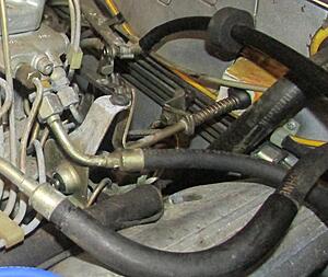 380SL Throttle problem-linkage.jpg