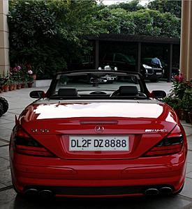 Post pictures of your SL's rear showing...-new2.jpg