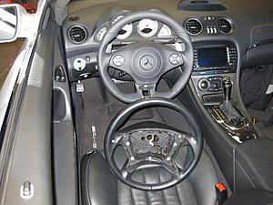 A 00 steering wheel-sl63-030-amg-steering-wheel.jpg
