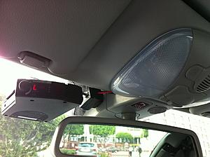 How to remove rear view mirror trim or dome light? (V1 install content)-img_1526.jpg