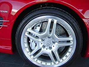 SL 55 P30 package-wheels-front-brakes.jpg