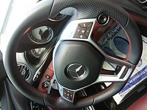 For Sale 2007 OEM STEERING WHEEL SL65-20130804_115350.jpg