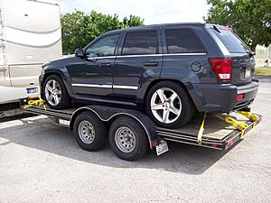 Question for those who have trailered an R230-100_1374.jpg