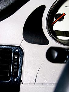 WAAAAy beyond peeling paint--how about crumbling lower dash panels-img_4364.jpg