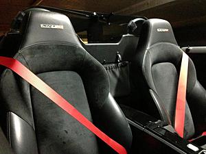 OEM mercedes Red Seatbelts for SLK-14.jpg