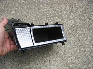 9500 CI install in SLK230-slk-tray-closed.jpg